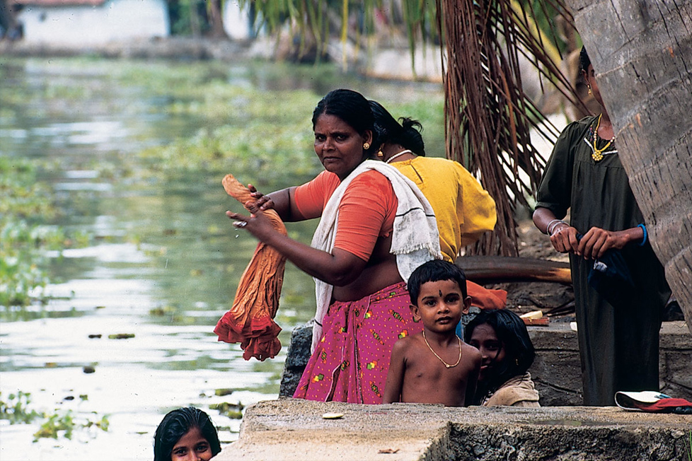 daily activities on the vembanad lake;