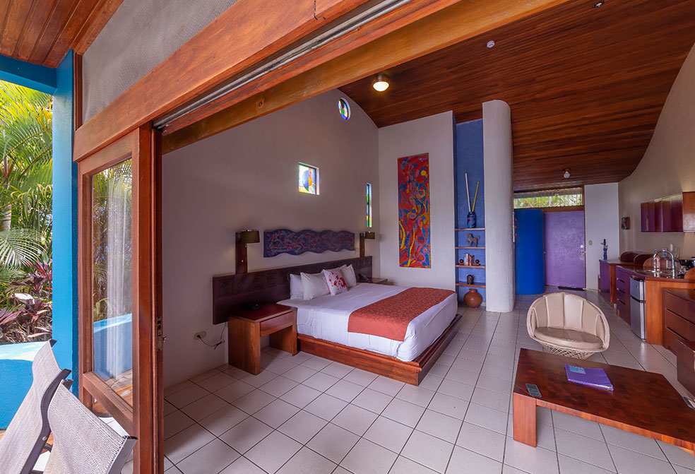 Large private rooms in tropical rainforest resort and spa in Costa Rica